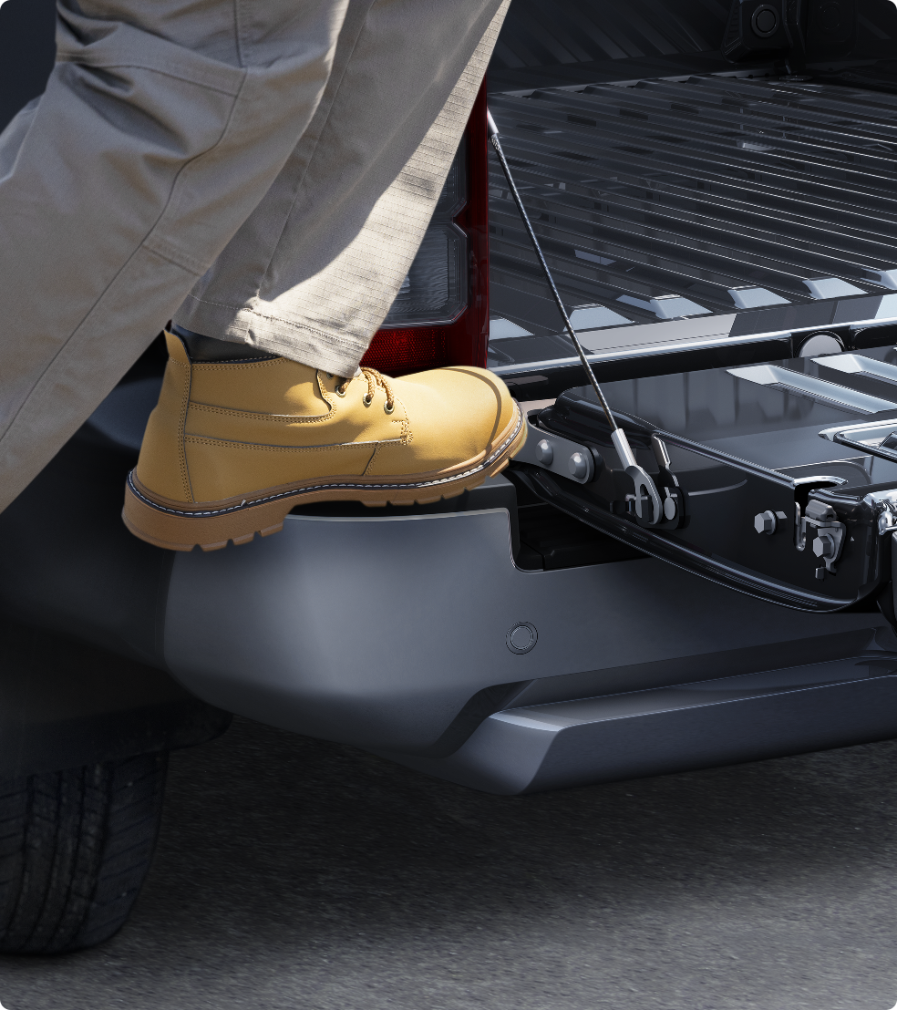 Triton-Exterior_06_Back-Step2x